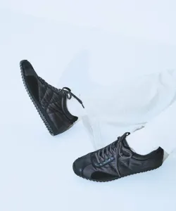 Кроссовки из комбинированных материалов Jeanasis, цвет Black(09)