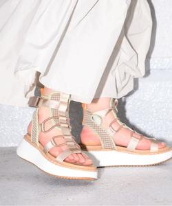 Спортивные сандалии с ремешком на щиколотке