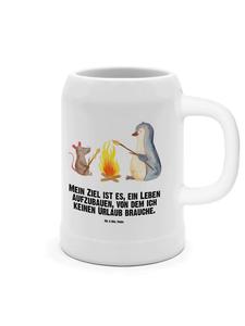 Пивная кружка с изображением пингвина у костра и надписью на белом фоне Mr. & Mrs. Panda