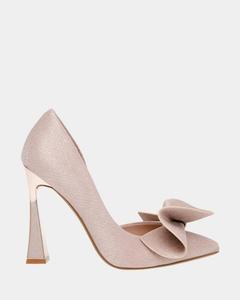 Туфли Nobble Metallic в цвете шампанского Betsey Johnson, цвет champagne