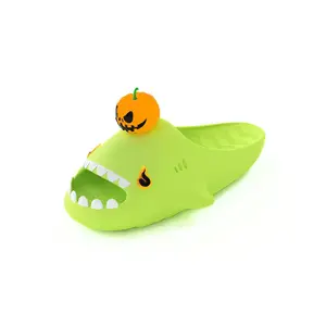 Сандалии Sharkicks Pumpkin, Unisex HelloSlippers, зеленый