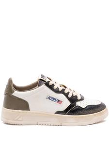 Кроссовки Autry Medalist, белый