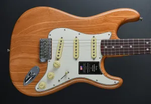 Fender American Vintage II 1973 Stratocaster - состаренный натуральный с накладкой из палисандра