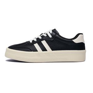 Нескользящие износостойкие низкие кроссовки для мужчин VICTORIA&VERA, Black