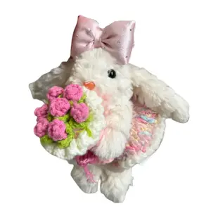 Милый плюшевый кулон с длинноухим кроликом, держащим цветок, в вязаной юбке, высота 15см CHUNTUSHU