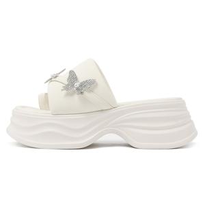 Тапочки-слайды женские со стразами, нескользящие, цвета экрю CAMEIDO, Ecru
