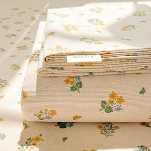 Antarctic Простыня 150х230 см из хлопка, цветочный принт, дышащая