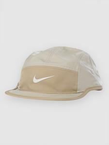 Бейсболка Nike Dri-Fit Fly Unstructured Swoosh Cap, desert khki/phte bge/pnm