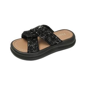 Grumpy ram Женские противоскользящие износостойкие шлепанцы Black, цвет Black