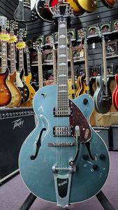 Полый корпус Gretsch G2420T Streamliner с грифом Laurel, Bigsby G2420T Streamliner Hollow Body with Laurel Fretboard, Bigsby