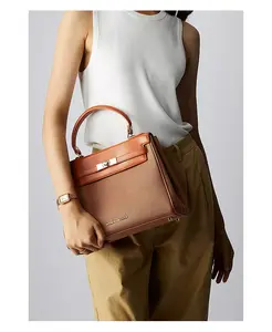 Сумка Victoria с золотой фурнитурой Victoria Hyde Victoria Hyde London, коричневый