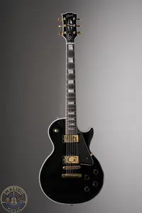 Gibson Les Paul Custom - черное дерево с оригинальным жестким футляром