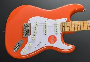 Squier Classic Vibe Stratocaster 50-х годов - Фиеста Ред
