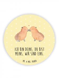 Mr. & Mrs. Panda Магнит на холодильник «Люблю капибар» с надписью пастельно-желтого цвета