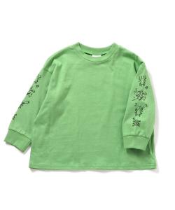 Эксклюзивная футболка с принтом на рукаве, доступная только в интернете.