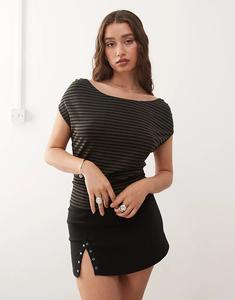 Топ с капюшоном и драпировкой спереди Weekdayй день цвета хаки и черной полоской