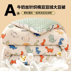 Disney Одеяло детское 180х220 см, наполнитель из соевого волокна, вес 3,9 кг, температурный режим 8-18°C, цвет Happy Dinosaur Garden Class A