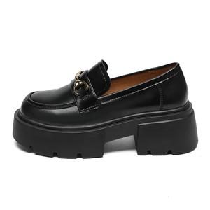 ZHR Лоферы женские, черные/бежевые