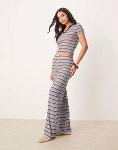 Широкие брюки в сине-коричневую полоску Asos Design