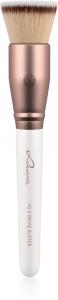 Кисть для нанесения тонального крема Prime Vegan Prime Buffer с заостренным кончиком Luvia Cosmetics, pearl white / metallic coffee brown