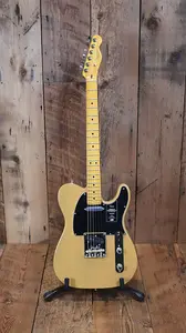 Fender American Professional II Telecaster с грифом из клена - цвет сливочного блонда