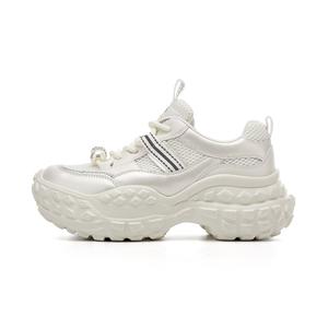 Женские кроссовки низкие массивные с амортизирующей износостойкой подошвой VAEL, бежевый