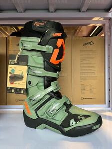 LEATT Внедорожные ботинки waterproof, мотоциклетные шины для трейла, с регулируемыми осями, антипадение, 45 точек, 5 точек белая версия, размер 45