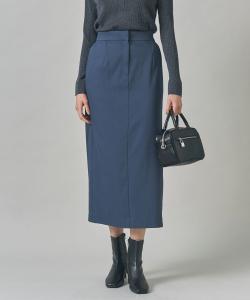 Теплая атласная юбка I-силуэта