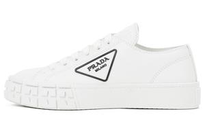 Кроссовки женские Prada Skateboard, белый / черный