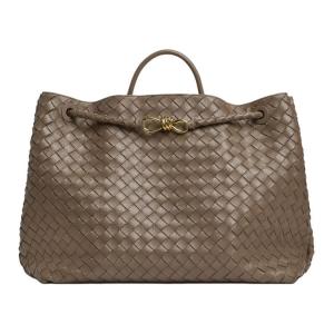 Женская сумка на одно плечо Andiamo Series из овечьей кожи, большого размера, цвет «Сосновая шишка» Bottega Veneta, basic set (bag+dust bag)