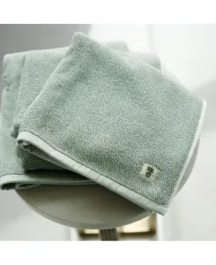 Двухцветное банное полотенце | Лагуна Блю | 102 смx183 см | Смесь турецкого хлопка и вискозы | Очень гладкое, устойчивое к запахам и высокоабсорбирующее Cariloha, зеленый