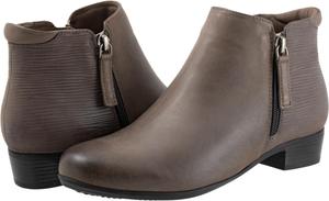 Ботинки Trotters Women's Major Embossed, Grey