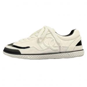 CHANEL 25K Low top Skateboard Shoes Women's Ivory White