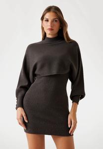 Джемпер Guess CRISS CROSS AM RÜCKEN, Dunkelbraun/Dark Brown