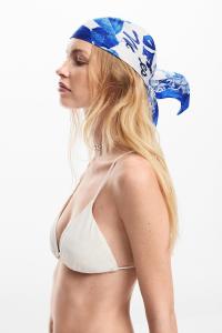 Наклейка на шарф