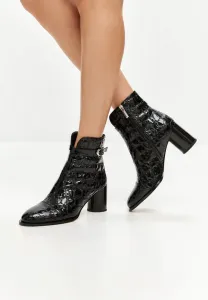 Ботинки на массивном каблуке в ковбойском/байкерском стиле Cesare Gaspari, Patent Black