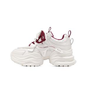 Теплые низкие кроссовки на массивной подошве для женщин C°BANNER, Beige Red