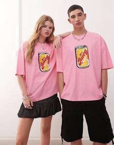 Футболка с графическим принтом банки содовой COLLUSION розового цвета