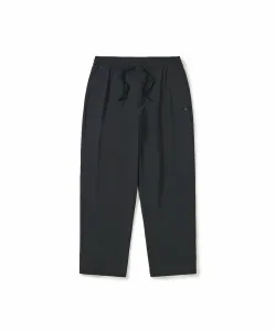 Брюки с зауженными штанинами