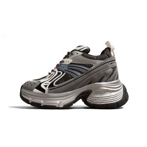 KODI Антискользящие износостойкие массивные низкие кроссовки женские - черно-серые, цвет Black Gray