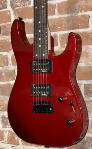 Jackson JS Series JS12 Dinky с грифом из амаранта 2023 года, металлический красный, Это настоящая рок-машина!