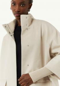 Короткое пальто AVEC COL comma, цвет Mottled Beige