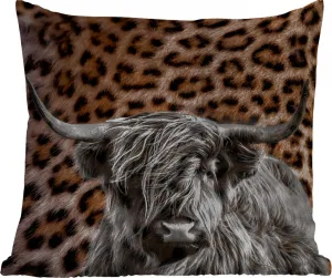 Подушка для улицы - Шотландский горный скот - Корова - Принт пантеры - 40x40 см - Водонепроницаемая - Подушка для отдыха - Подушка - Внутренняя часть - Обивка с изображением MuchoWow