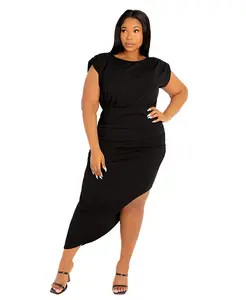 Платье больших размеров без рукавов с асимметричной отделкой Buxom Couture, черный