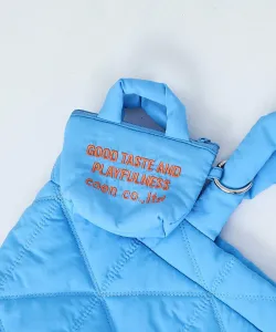 Брелок-сумочка с вышитым логотипом