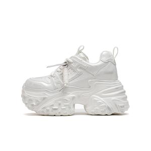 Женские кроссовки Sky Vegetables Low-Top Chunky небольшого размера CARDANRO, Pearl White-Polished Distressed