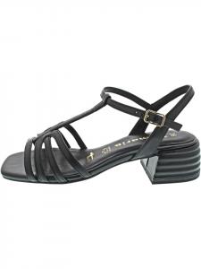 Tamaris Черные сандалии