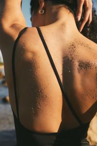 Купальник с мягкими чашками и высокой штаниной H&M, черный