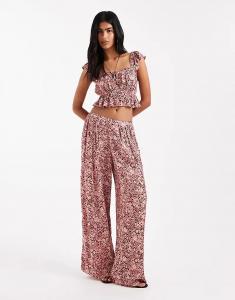 Широкие брюки Stradivarius с розовым узором пейсли — часть комплекта