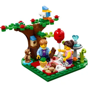 LEGO Romantic Valentine Picnic Set Valentine